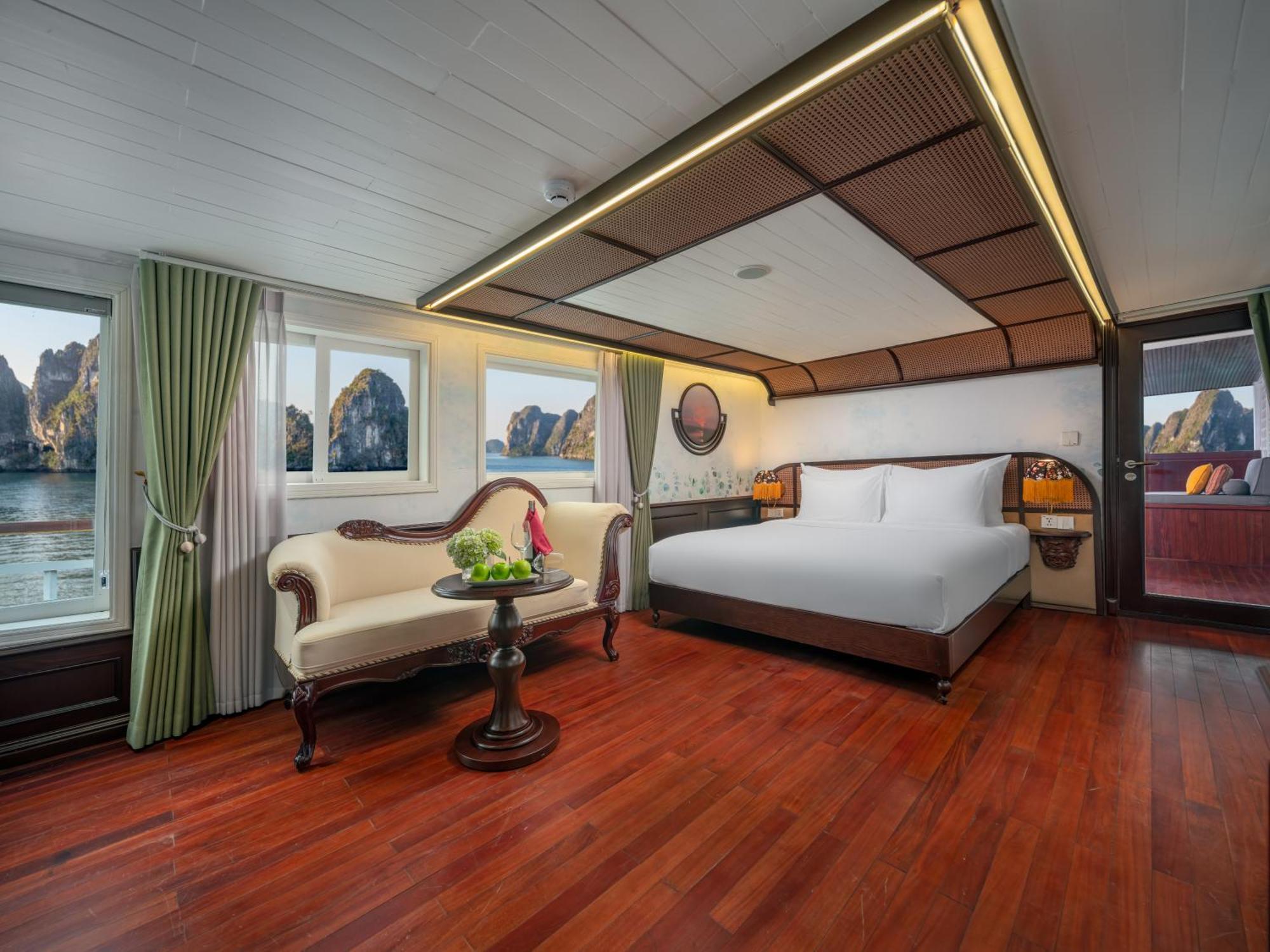 Signature Royal Halong Cruise Hạ Long Ngoại thất bức ảnh