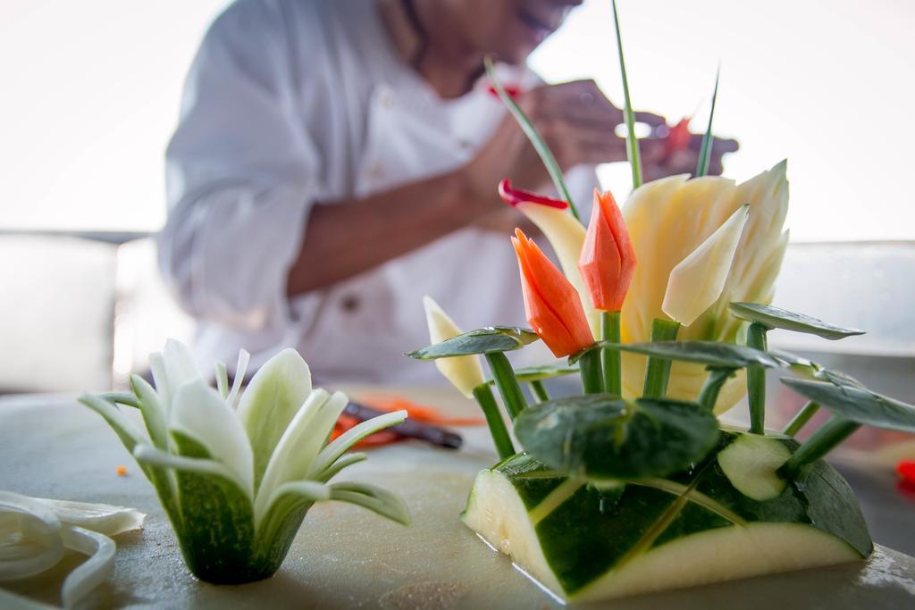 Signature Royal Halong Cruise Hạ Long Ngoại thất bức ảnh