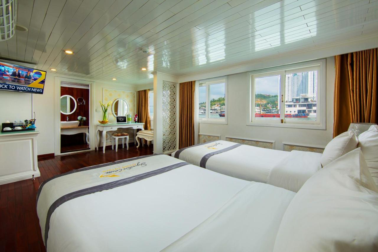 Signature Royal Halong Cruise Hạ Long Ngoại thất bức ảnh